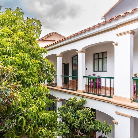 Dragonfly Guest House Сукре Екстериор снимка