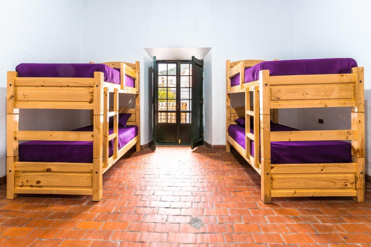 Dragonfly Guest House Сукре Екстериор снимка