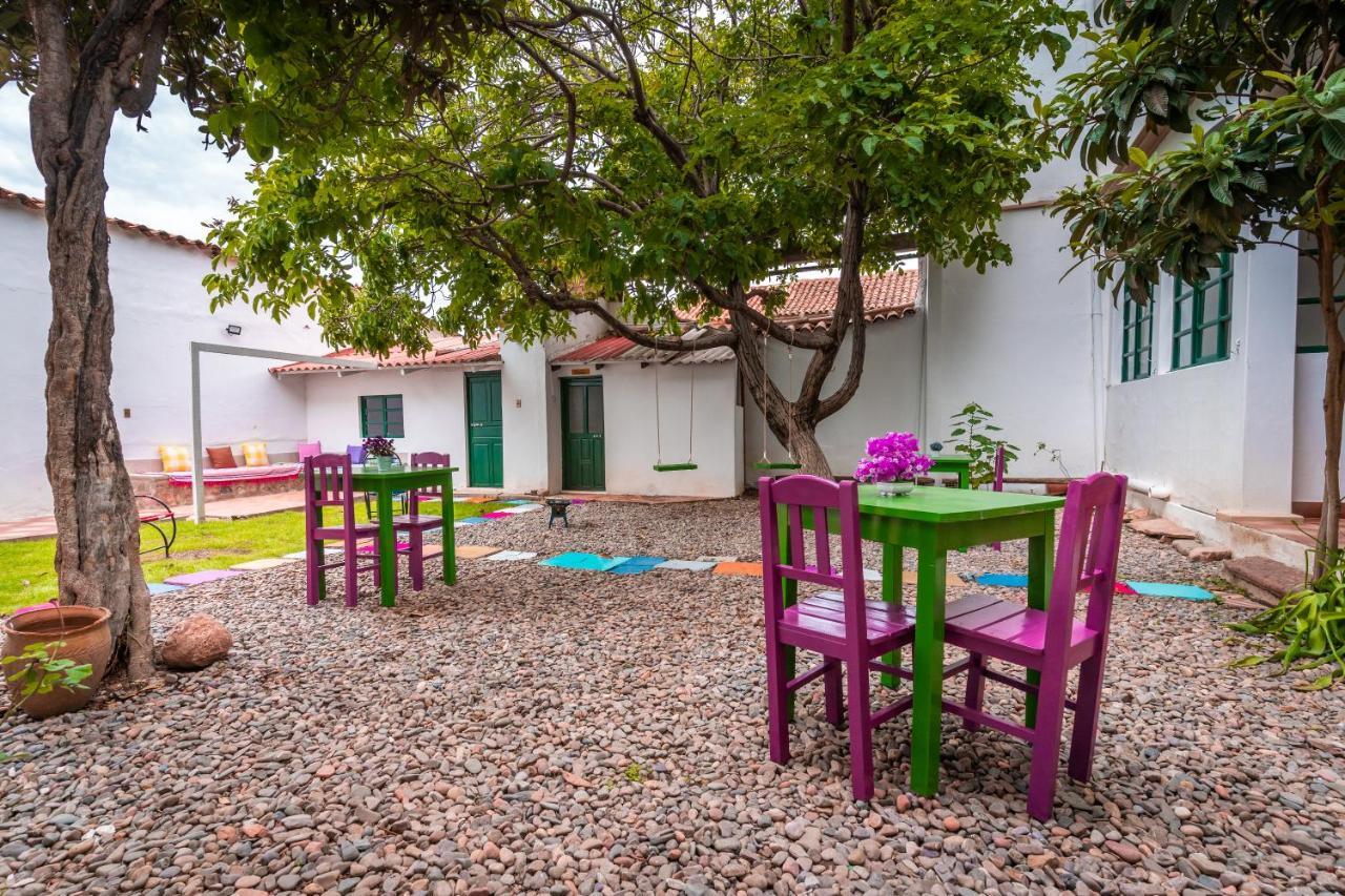 Dragonfly Guest House Сукре Екстериор снимка