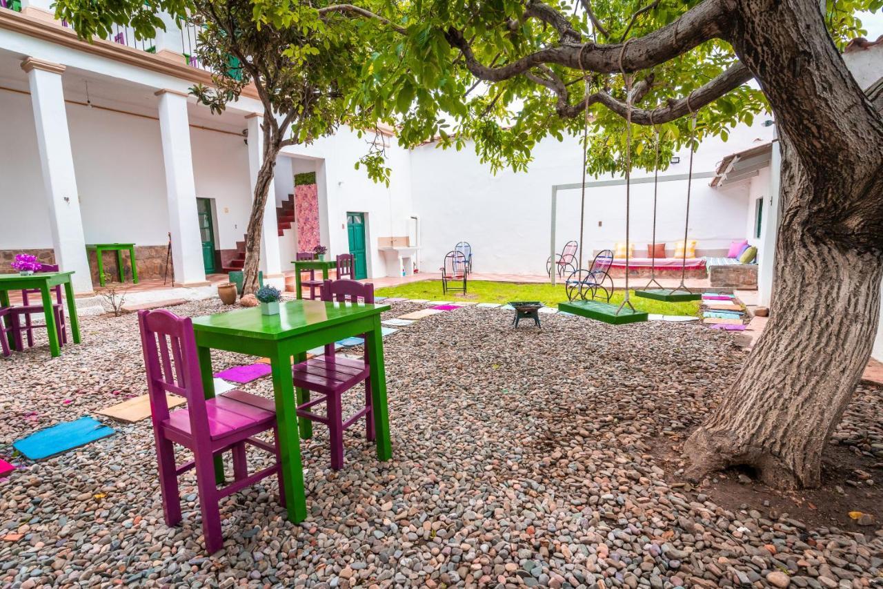 Dragonfly Guest House Сукре Екстериор снимка